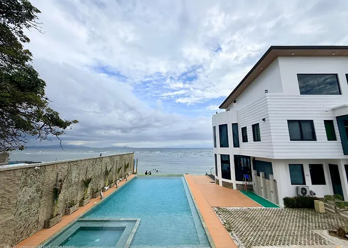 Playalolita Beach Resort